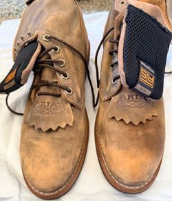 Brown ariat boots size 9 EE men’s
