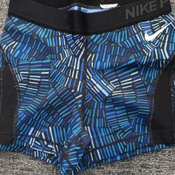 Nike Pro