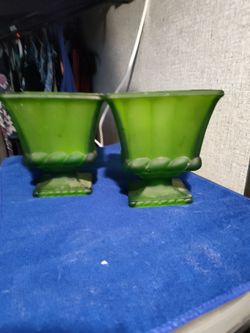 Green vase