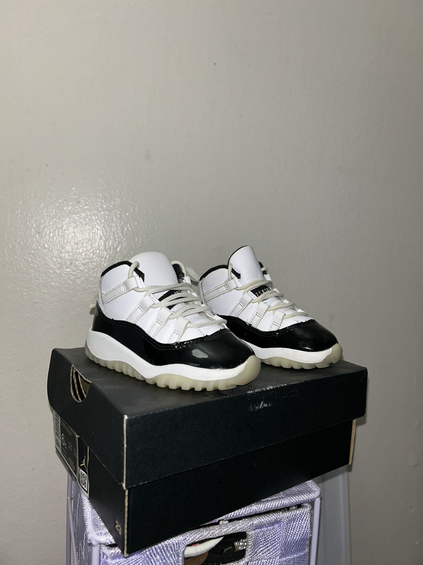 Jordan 11