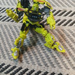 Transformers Studio Series 04 Deluxe Class Movie 1 Autobot Ratchet.