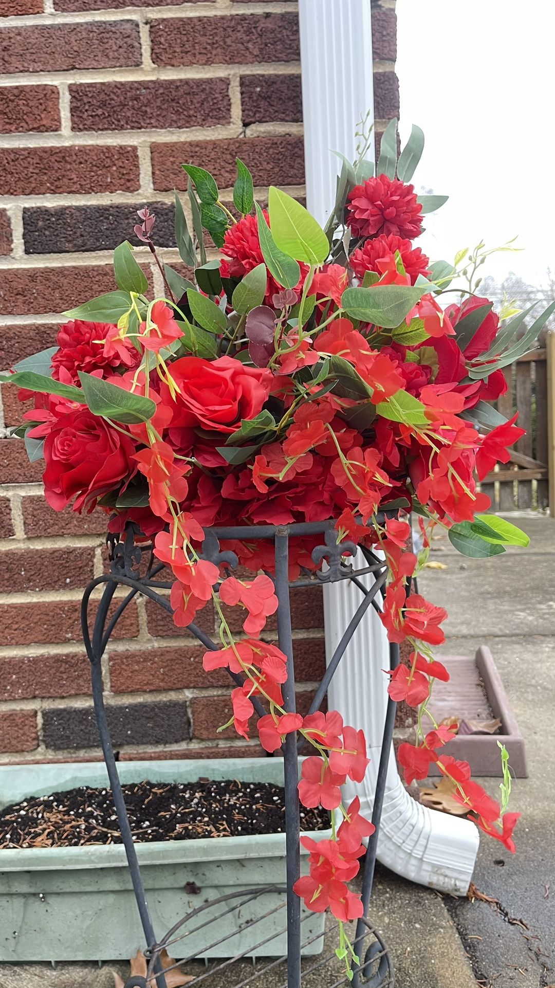 7 Flowers Center Pieces