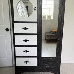 $125 Antique Chest 1920 