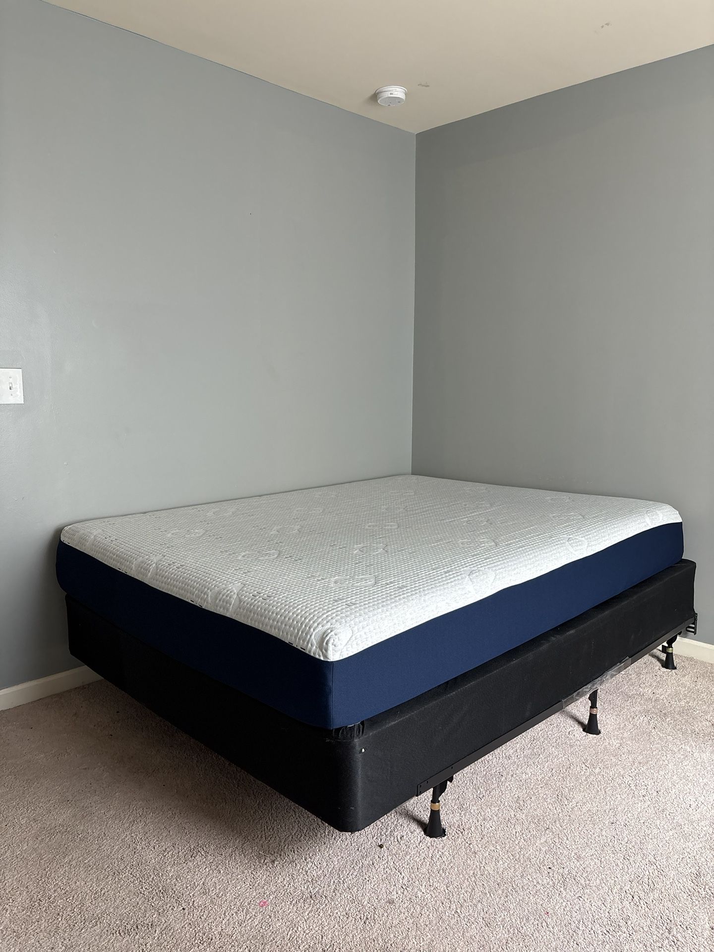 queen bed