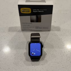 Apple Watch SE (GPS + Cellular) (2nd Generation)