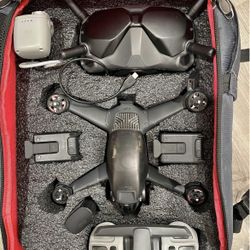 DJI FPV fly more Combo 