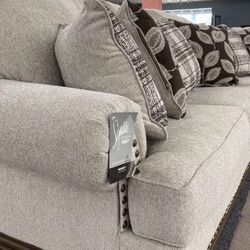 🌾 Wheat Harleson Sofa Loveseat ⚡️ Brand New☄️ Financing👍 Living Room Set💯 Pillows Included👍