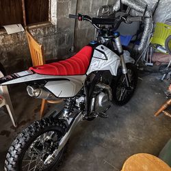 OPA 125cc Dirt Bike 