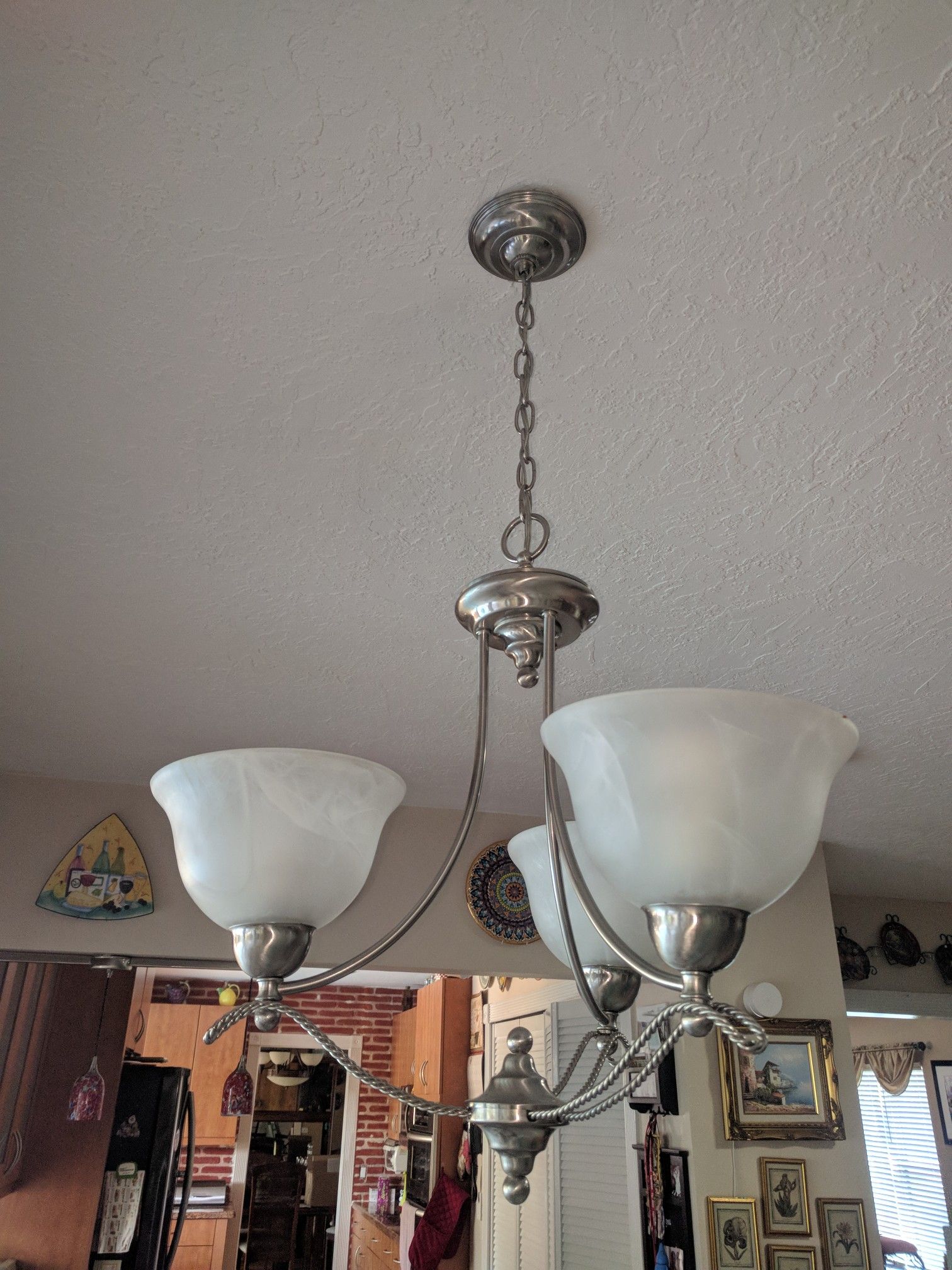 Ceiling lamp / chandelier/Lámpara de techo