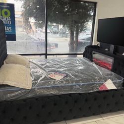 😴 NUEVA!! Cama Con Chimenea LED y Lift De Televisión EN CAJA 📦