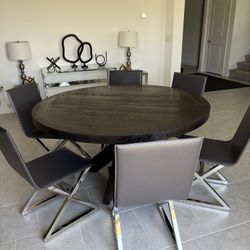Round Dining Table with 6 Chairs – Restoration Hardware – 