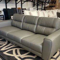New Top Grain Genuine Leather Couch / Free Delivery 