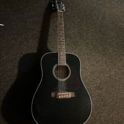 ACOUSTIC GUITAR CARLO ROBELLI 