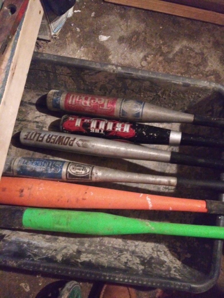 Baseball bats