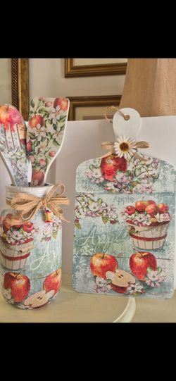 Decorative Apple Kitchen Set with Jar and matching wall hanging