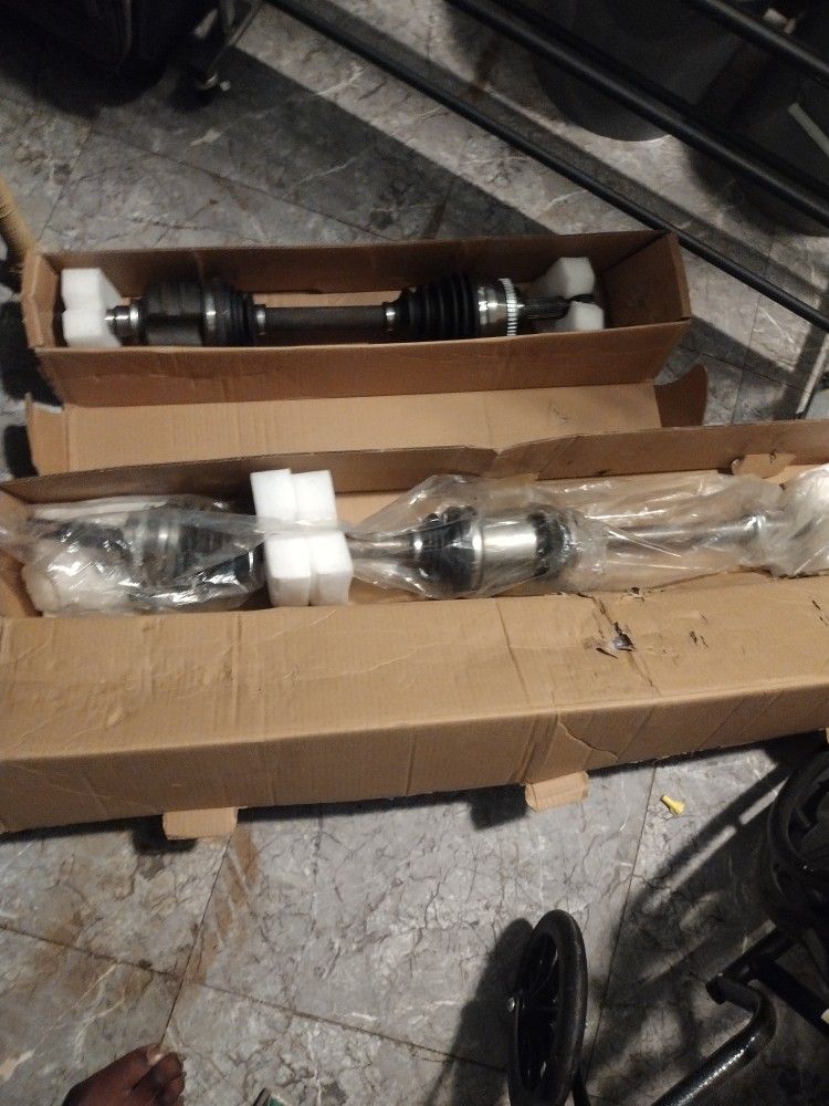 I HAVE A BRAND NEW SET OF AXLE SET FOR CV ASSEMBLY!
