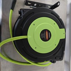 Like New Flexzilla Hose Real 50ft 3/8 