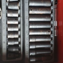 Snapon impact sockets 200 each