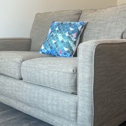LA-Z-BOY 1 Couch/Loveseat 