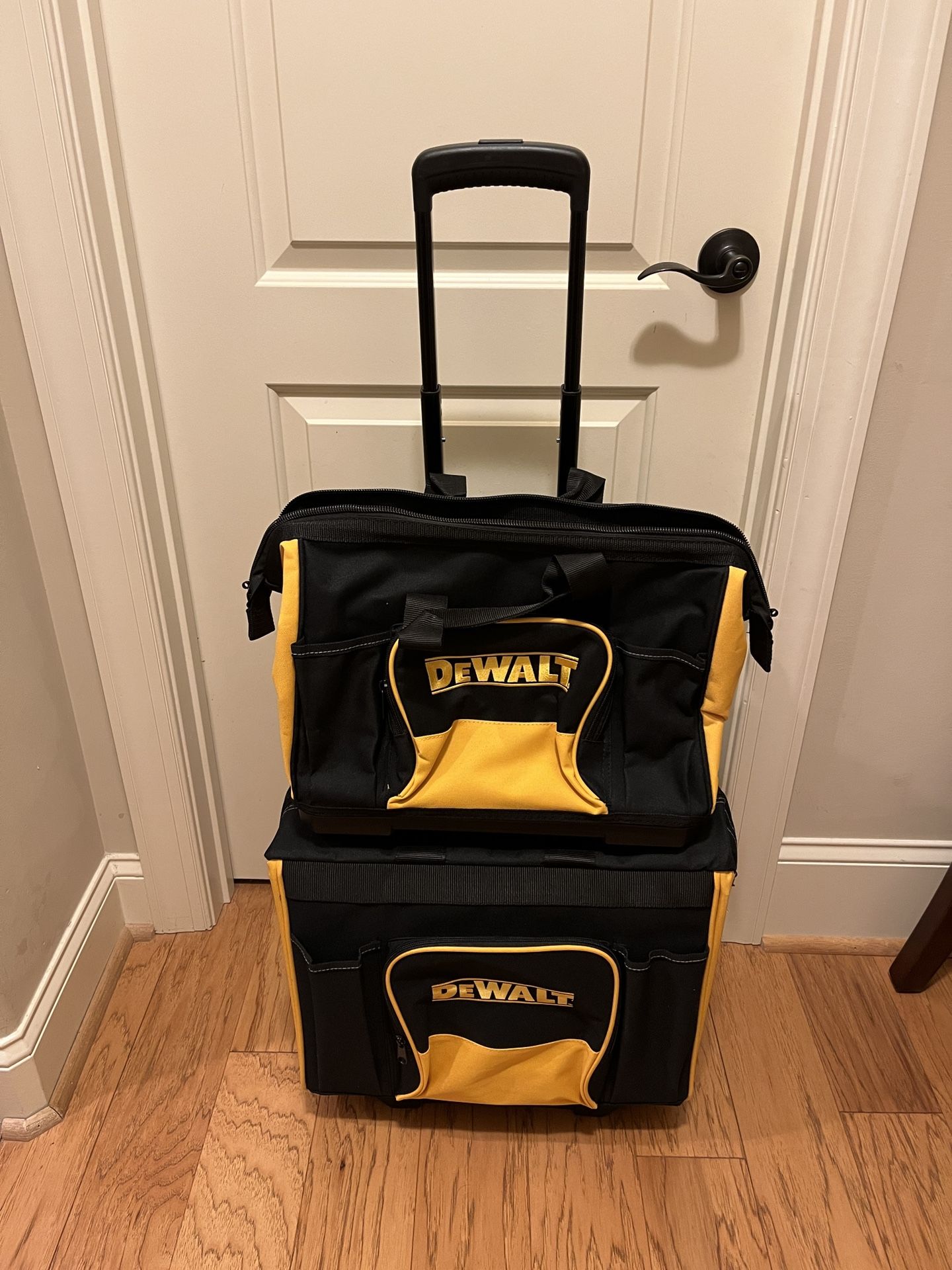 Dewalt Bags -NEW-