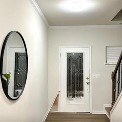 36” Elegant Round Metal Wall Mirror – Black – Like New
