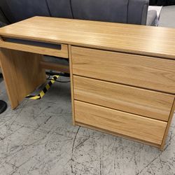 Used Student Desk 