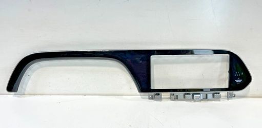 20-22 HYUNDAI PALISADE CENTER DASHBOARD TRIM DISPLAY APPLIQUE PANEL COVER 