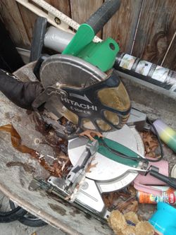 Hitachi Miter Saw