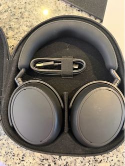 Sennheiser Momentum 4