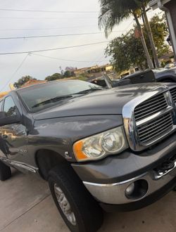 2004 ram truck