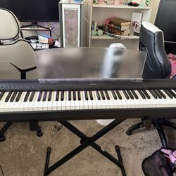 YAMAHA 88key digital keyboard 