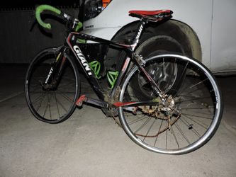 giant bike selling as is