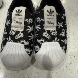 Adidas Disney Size 7