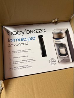Baby Brezza Formula Pro Advanced New in Box