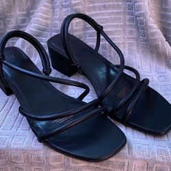 h&m sandal with heel size 8