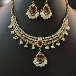 Necklace and Earrings set