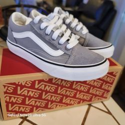 Boys Newer Style Vans Size 3 Worn Once Size 3 25 Each