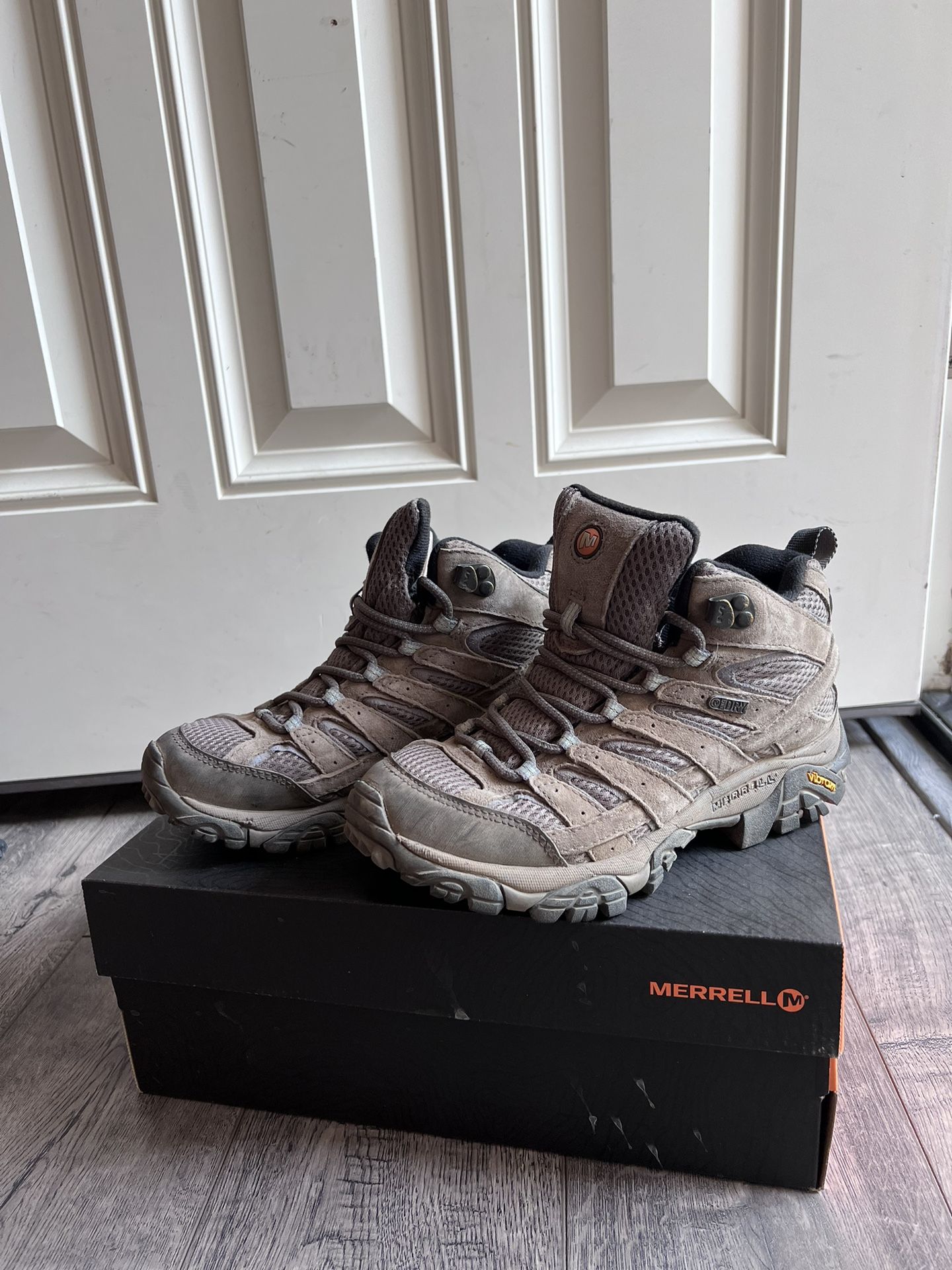 Merrill Moab’s Women’s Size 6