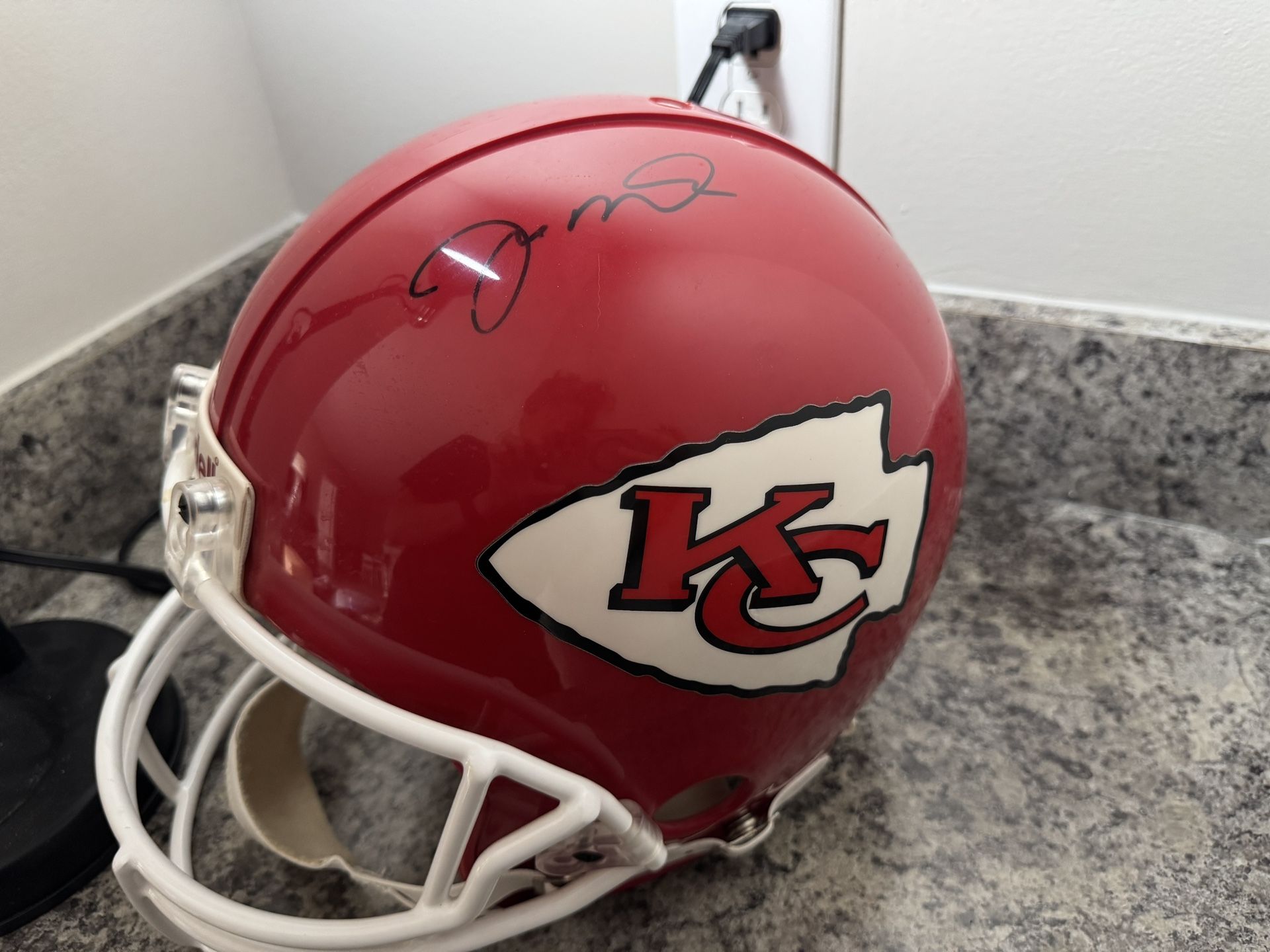 Joe Montana Kansas Chiefs Autographed Full Size Helmet Upper Deck Authentic UDA