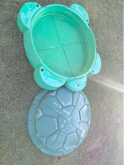 Turtle Sand box