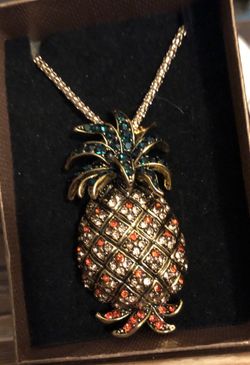 Pineapple Pendant Necklace