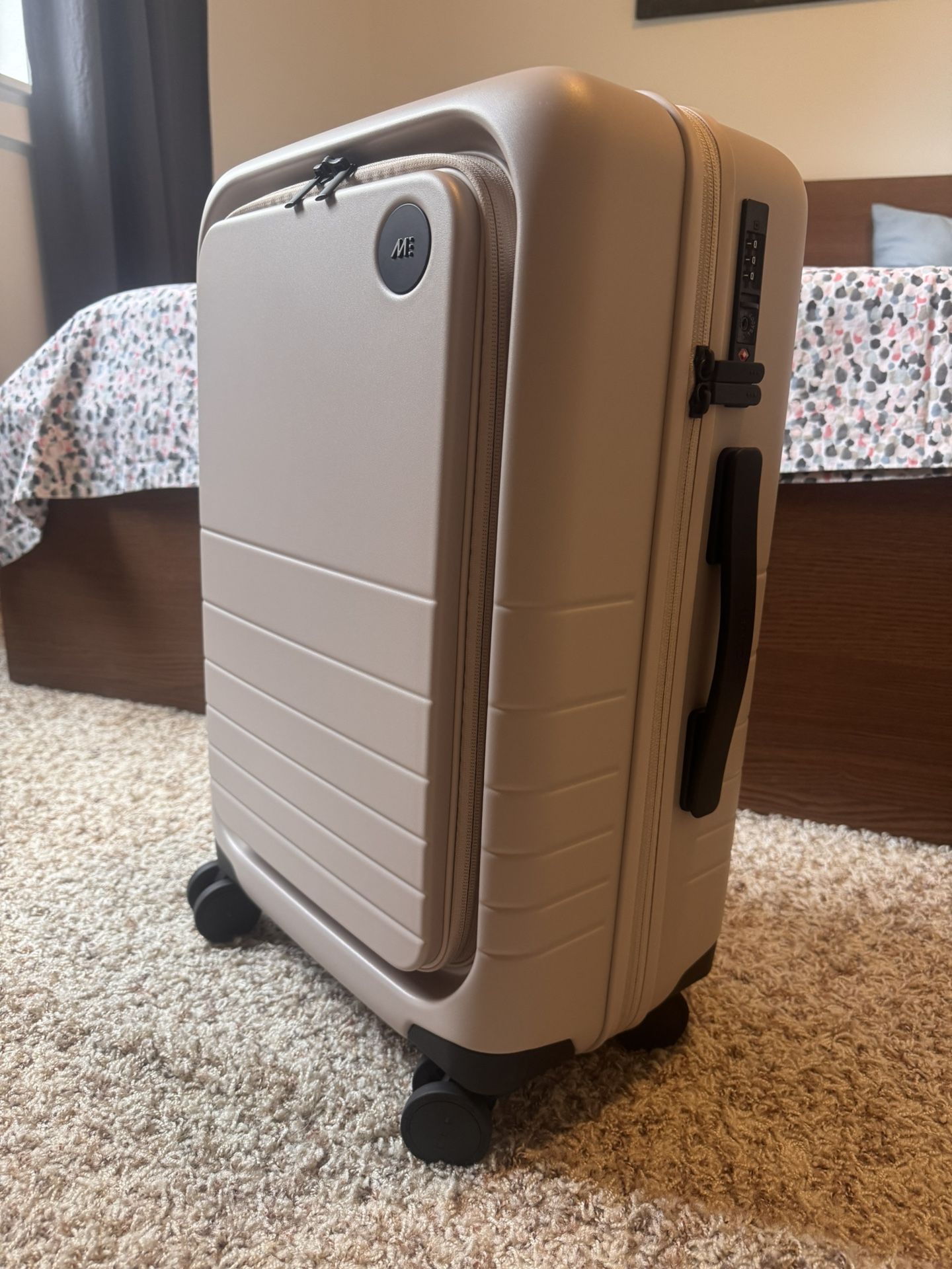Monos Carry On Pro - Desert Taupe