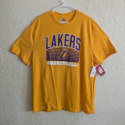 NBA Los Angeles Lakers T- Shirt size XL