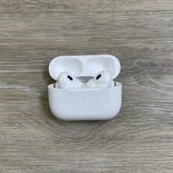 Apple AirPod Pros 2nd Generation With Active Noise Cancellation Never Used