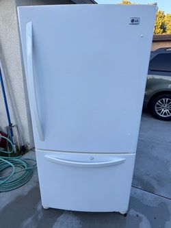 LG White Bottom Freezer Refrigerator