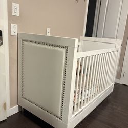 Crib and organic mattress/protector