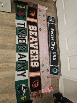 Scarfs 