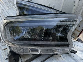 🛑2020 Ford Ranger,pair Of Headligths W/LED,aftermarket