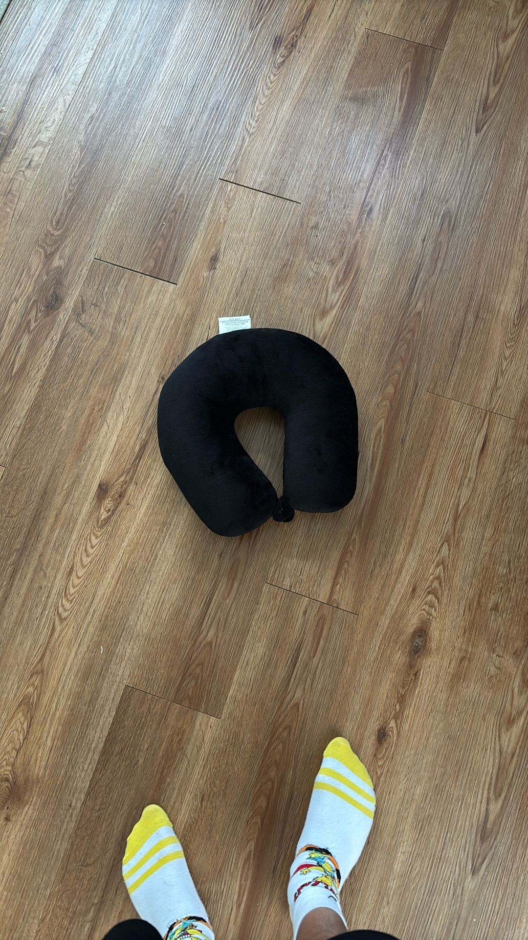 Neck Pillow (cash Only)