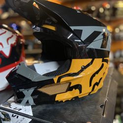 New Fox Mx Off Road  Dirt Bike Motorcycle Helmet $190